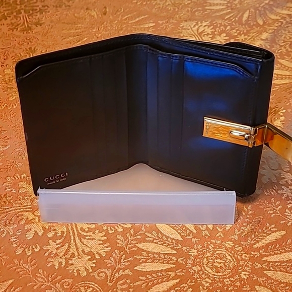 GUCCI BLACK WALLET - Picture 3 of 10